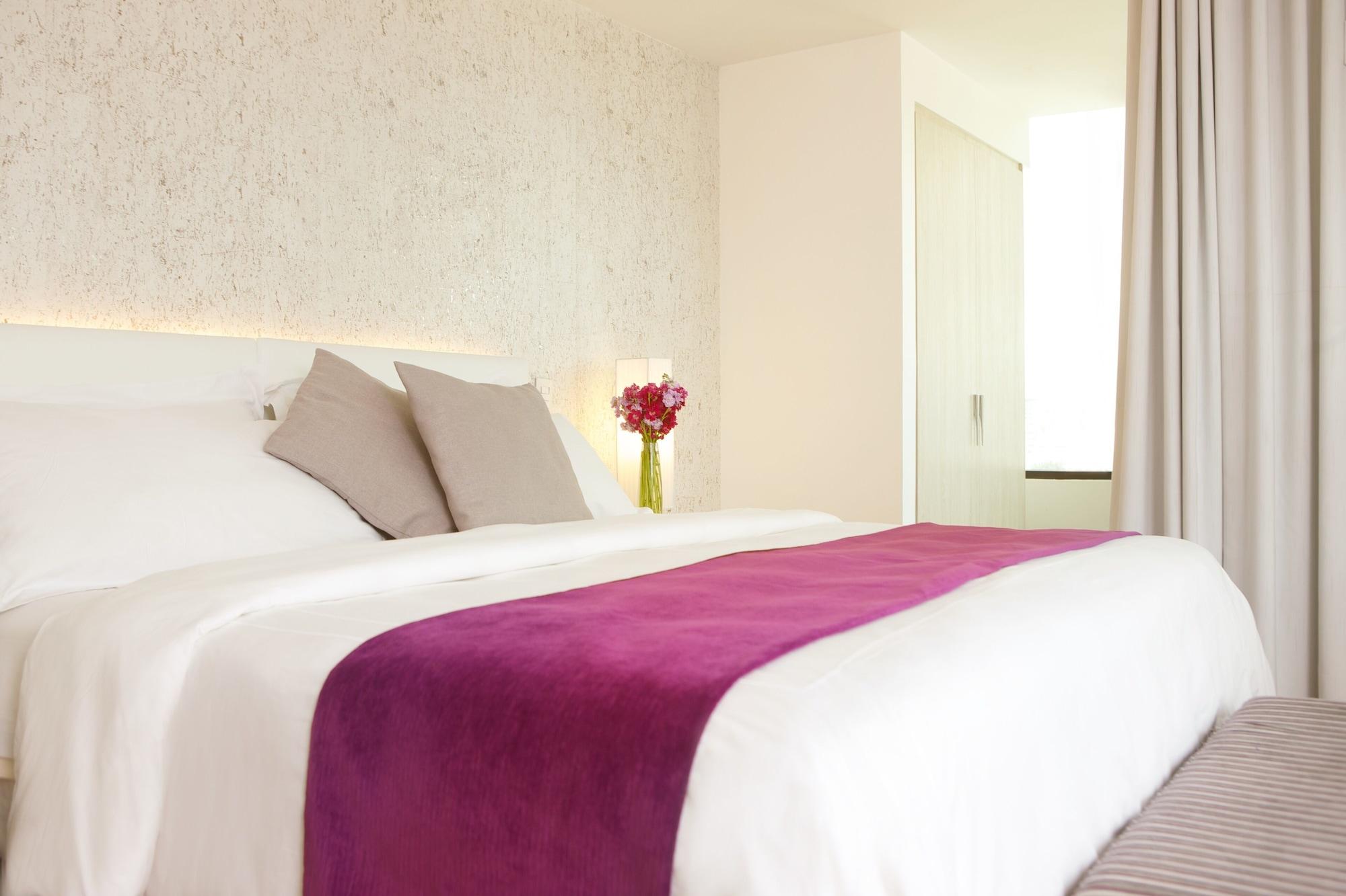 Hotel Rio Amazonas Кито Экстерьер фото