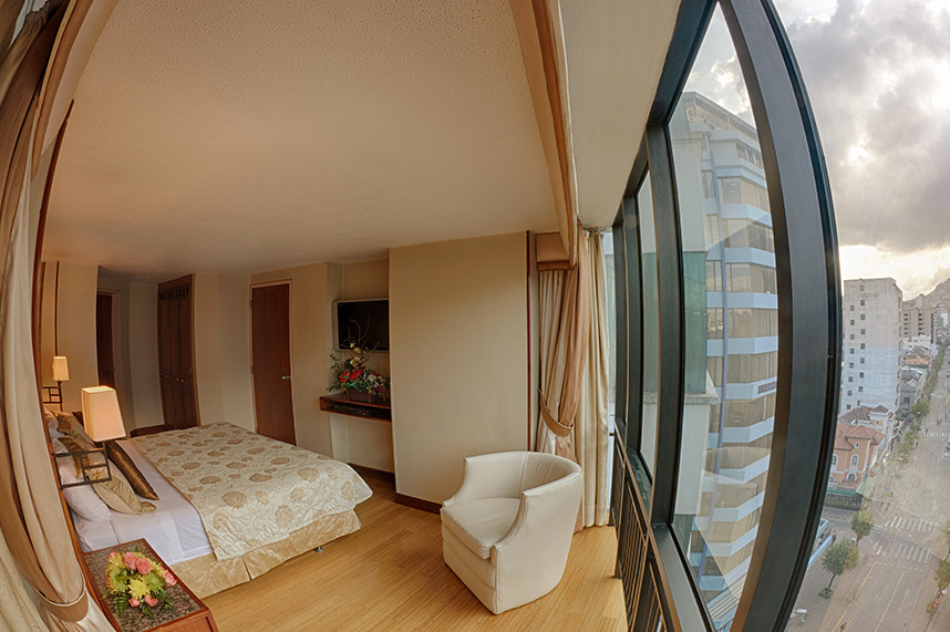 Hotel Rio Amazonas Кито Экстерьер фото
