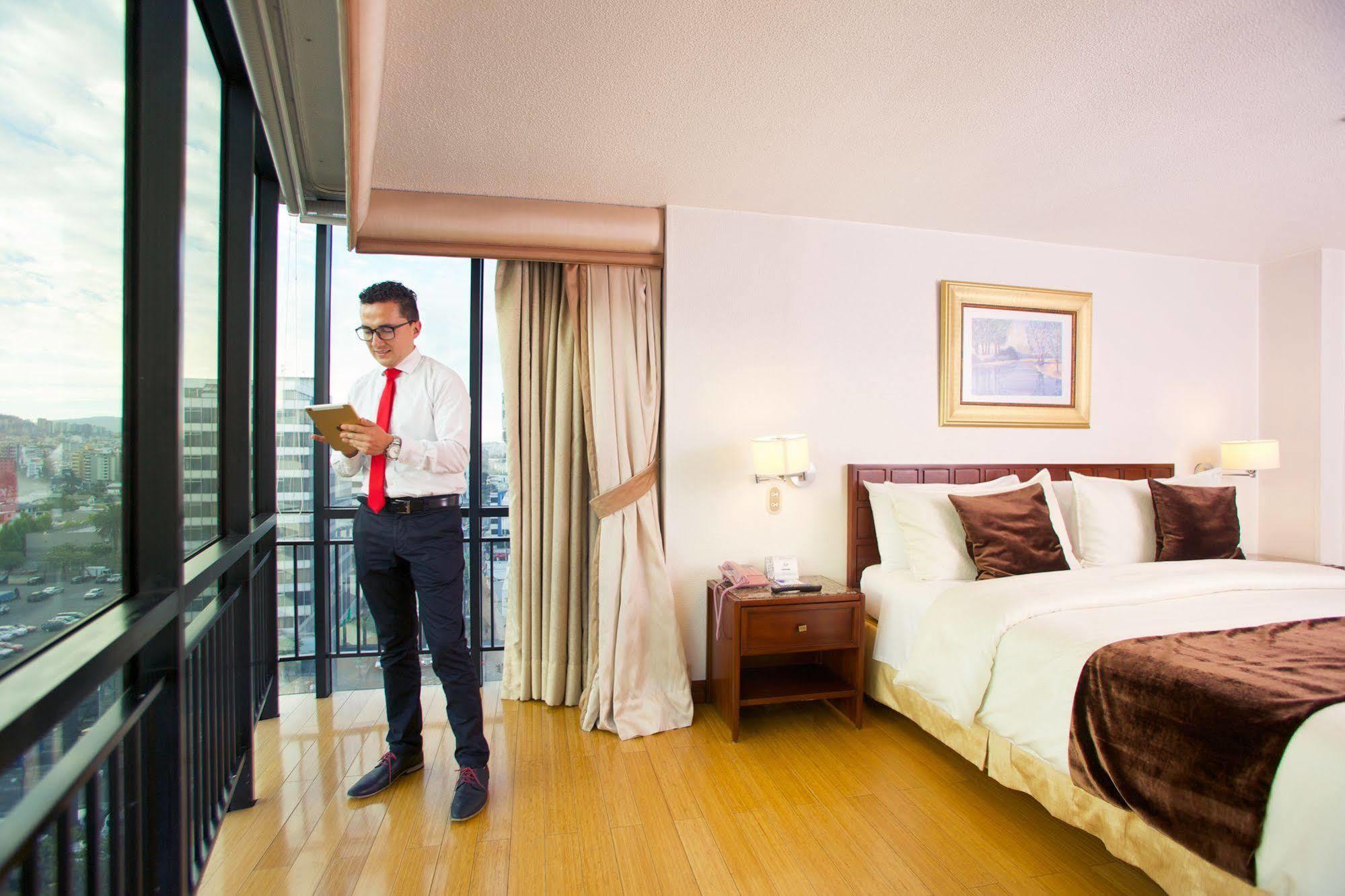 Hotel Rio Amazonas Кито Экстерьер фото